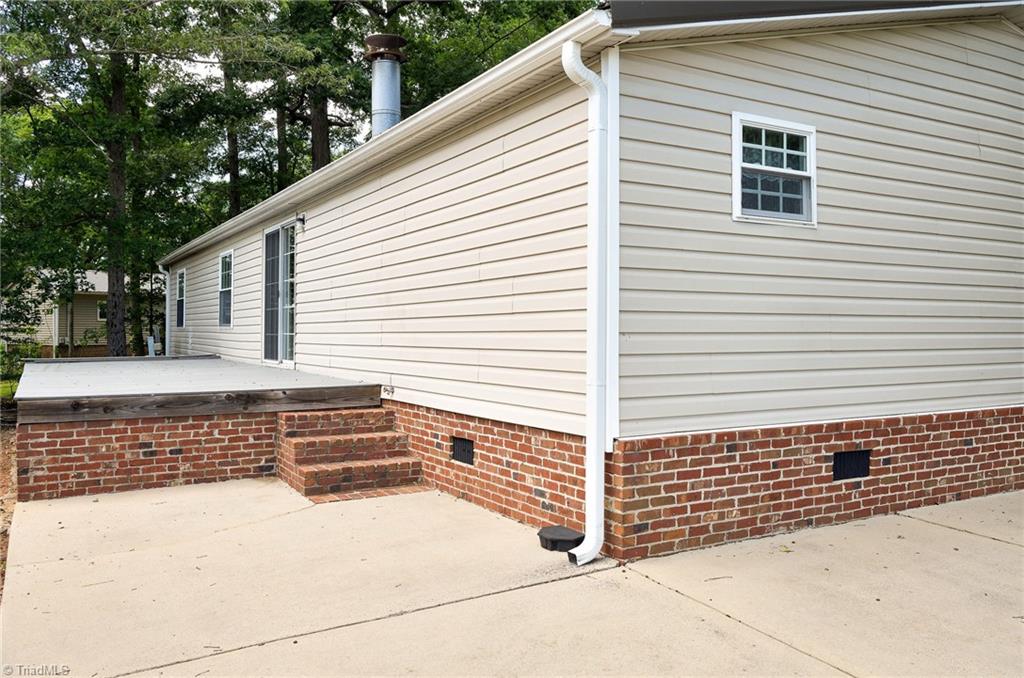 6550 Bullard Farm Road, Walnut Cove, North Carolina image 6