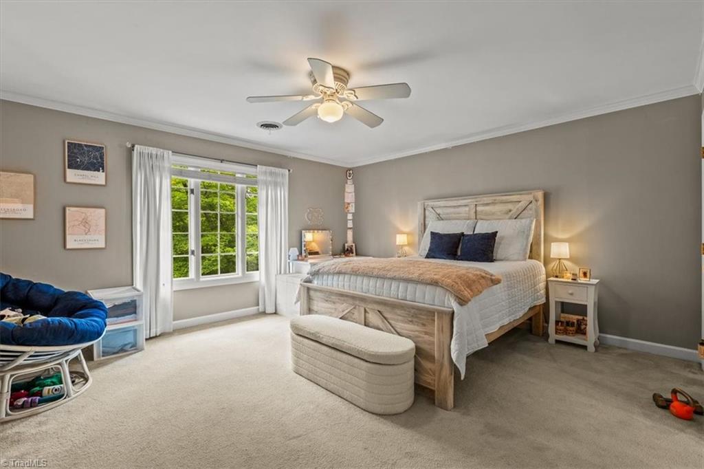 Greensboro, North Carolina 27410, United States, 4 Bedrooms Bedrooms, ,5 BathroomsBathrooms,Residential,Pending,150462