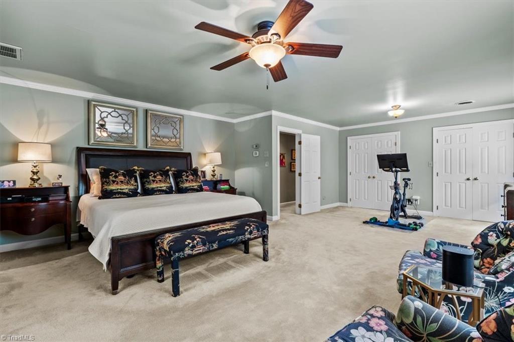 Greensboro, North Carolina 27410, United States, 4 Bedrooms Bedrooms, ,5 BathroomsBathrooms,Residential,Pending,150462