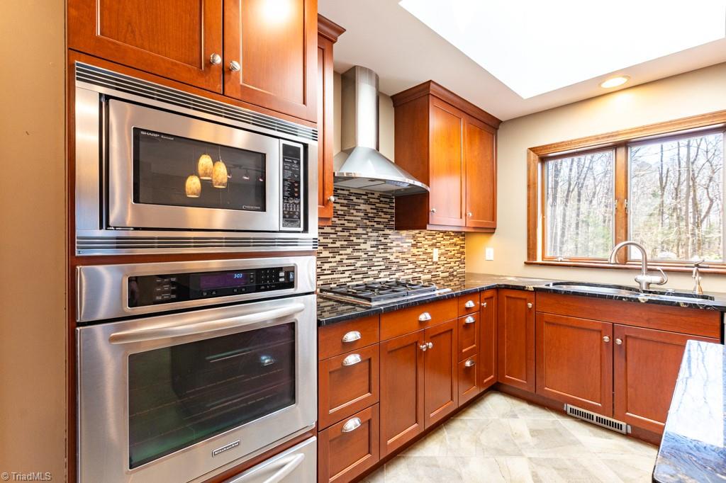 8700 Hebron Church Road, Mebane, North Carolina image 10