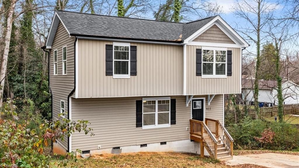 Photo of 911 Cassell Street, Winston-Salem, NC 27107 (MLS # 1203588)
