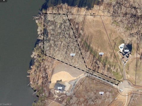 Vacant Land For Sale - 3498 Country Lane<br/> Reidsville, NC 27320