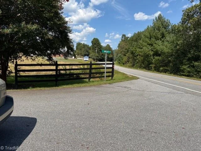 16 Turkey Trail, photo 3 of 6
