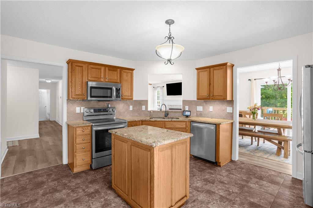 208 Kayla Drive, Salisbury, North Carolina image 32