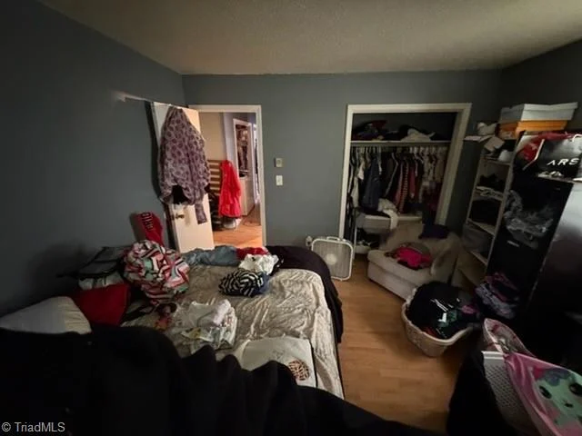 206 Lamberth Street, photo 5 of 7