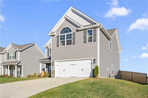 Homes For Sale - 258 Plains Drive<br/> Burlington, NC 27217