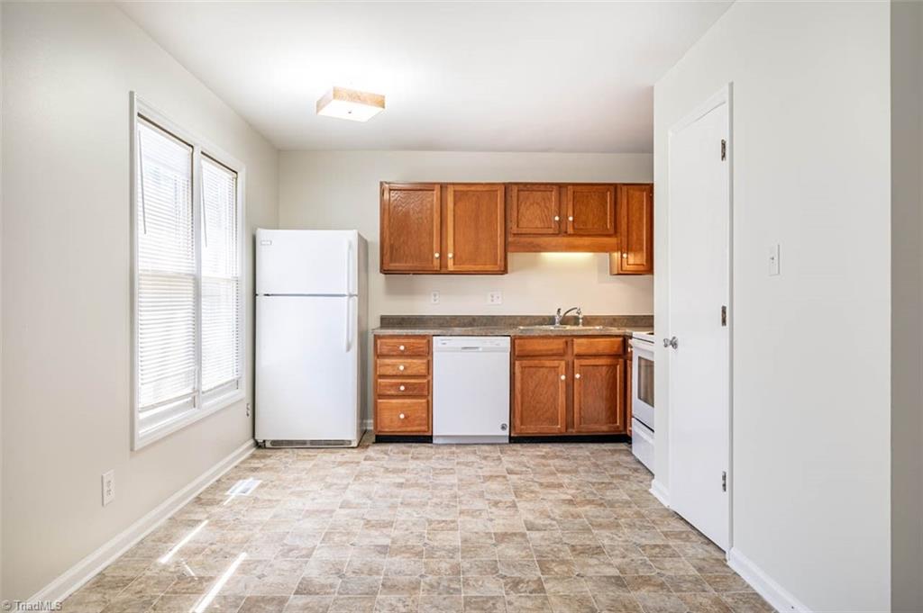 121 Westview Drive 43