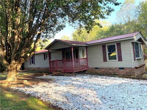 A home in Mount Airy