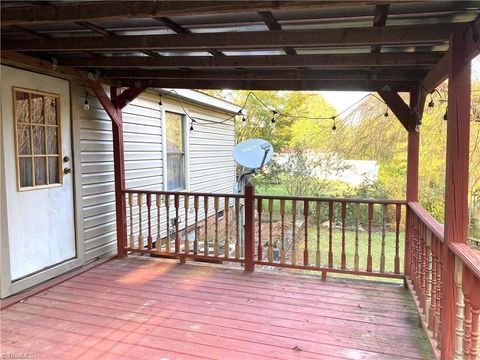 A home in Mount Airy