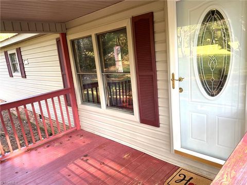 A home in Mount Airy