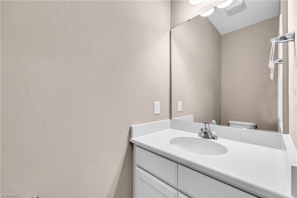 3041 Wesley Farm Lane, Sophia, North Carolina image 12