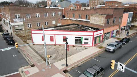 Photo for 240 Scales Street