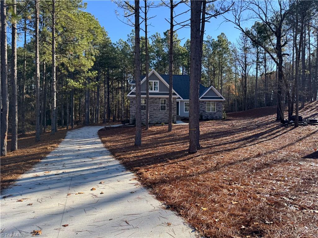 498 Longleaf Drive, West End, North Carolina image 2