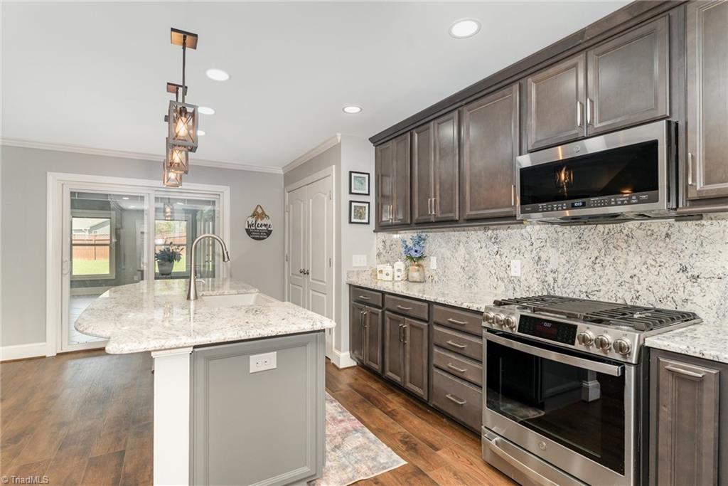 593 Carson Ridge Drive, Oak Ridge, North Carolina image 3
