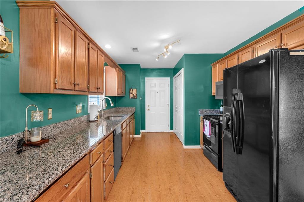 109 Stapleton Way, High Point, North Carolina image 6