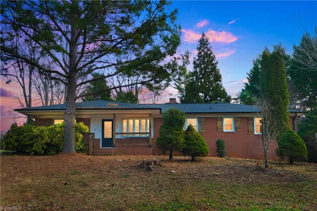 Photo of 263 Bradley Road, Winston-Salem, NC 27107 (MLS # 1205028)
