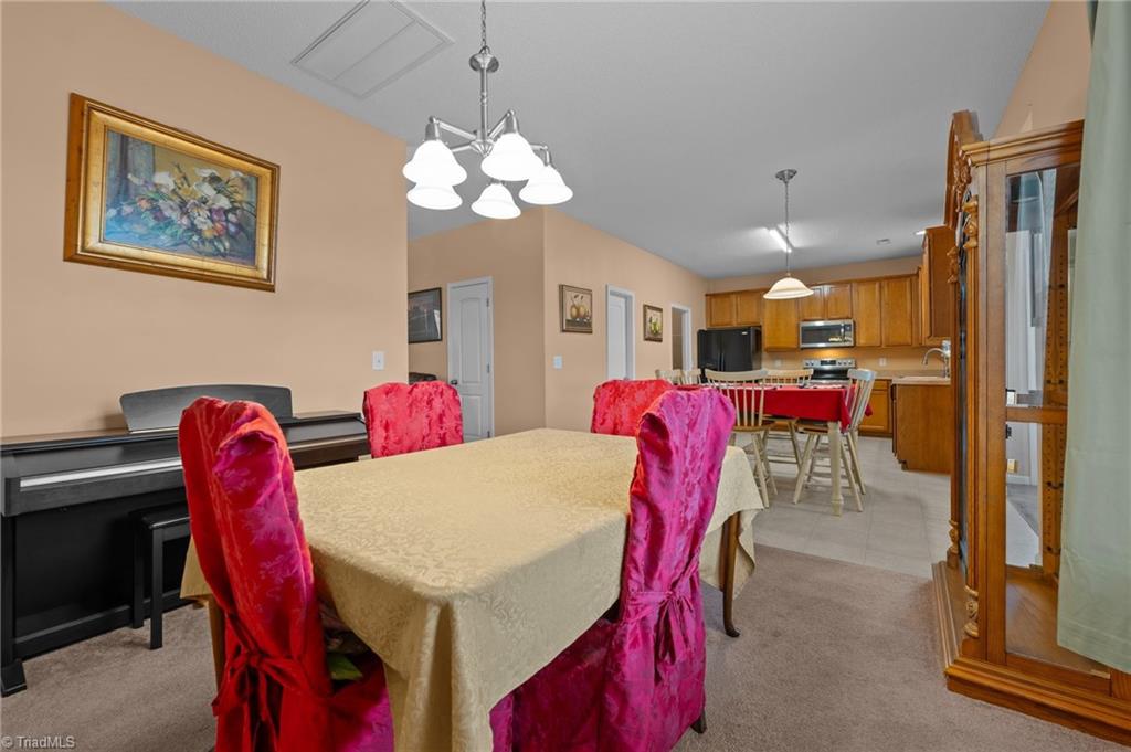 2503 Macdougall Drive, Burlington, North Carolina image 12