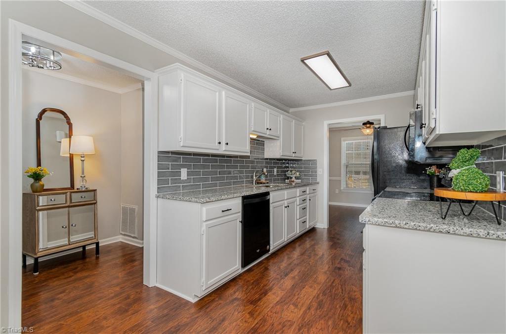105 Forrest Oaks Drive, King, North Carolina image 13