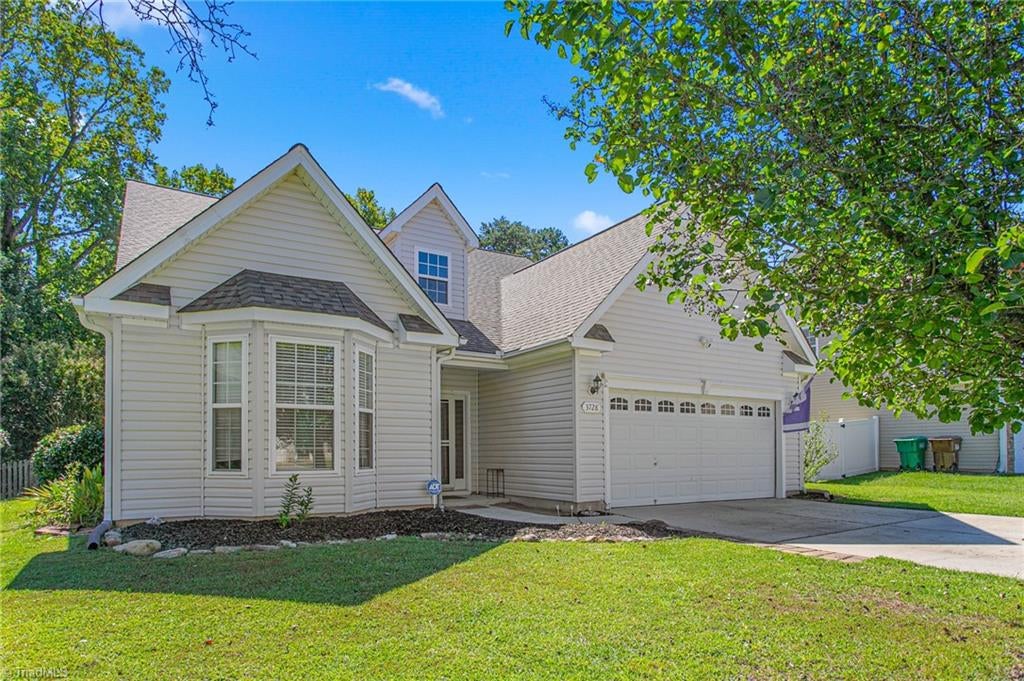 Photo of 3728 Georgia Pond Lane, High Point, NC 27265 (MLS # 1236769)