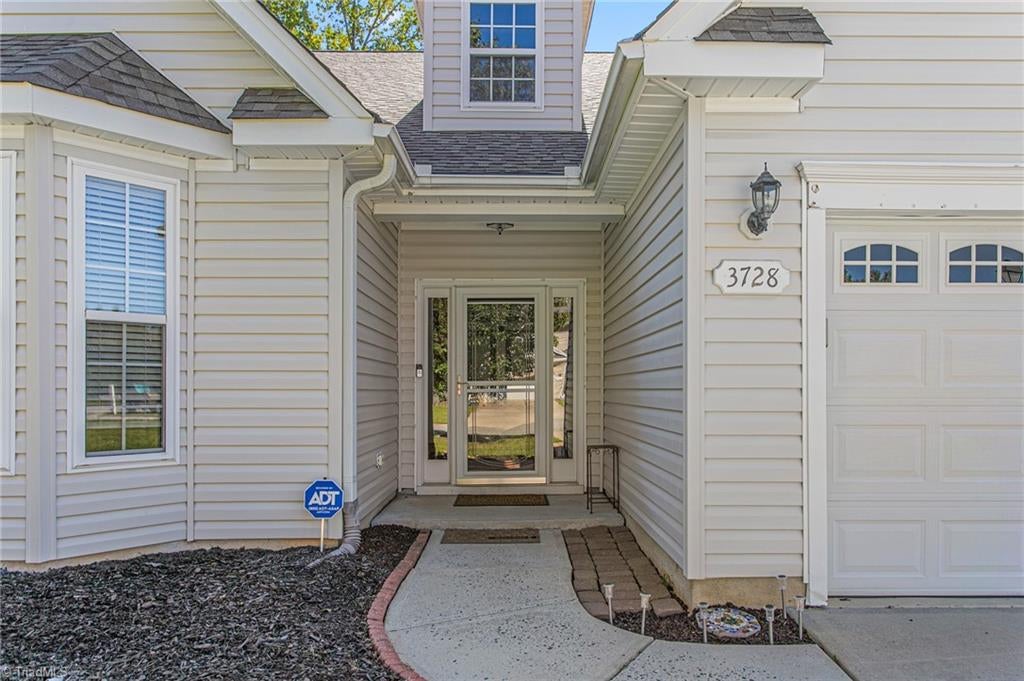 Photo of 3728 Georgia Pond Lane, High Point, NC 27265 (MLS # 1236769)