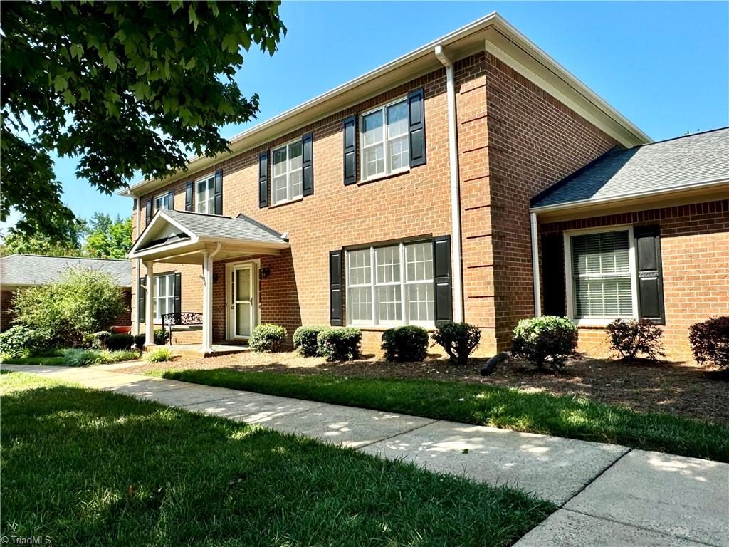 888 Brookleigh Court