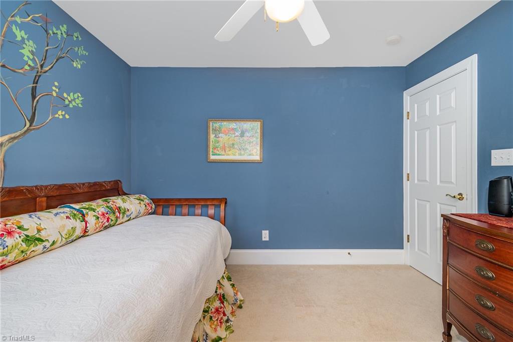 221 Oakmont Park Court, Kernersville, North Carolina image 32
