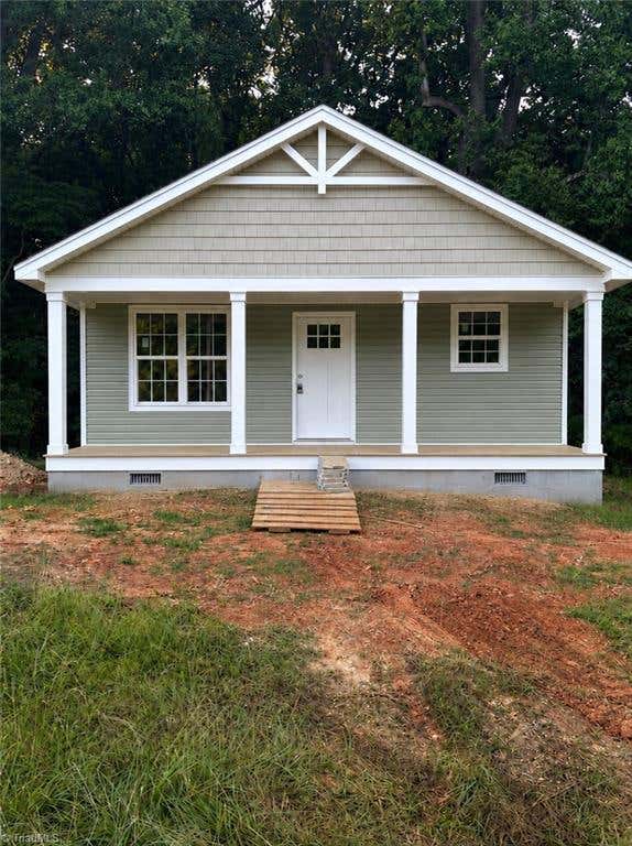 Photo of 506 Moore Drive, Lexington, NC 27292 (MLS # 1225351)