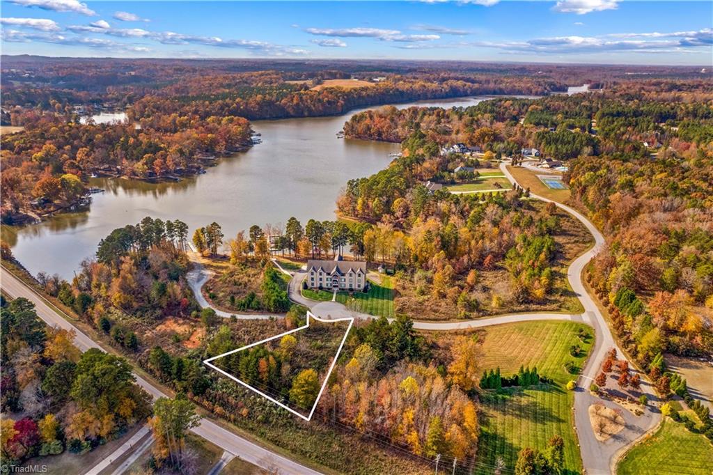 1995 Marina Pointe Road