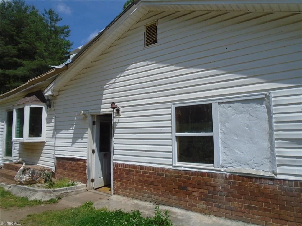 1668 Siloam Road, Mount Airy, North Carolina image 2