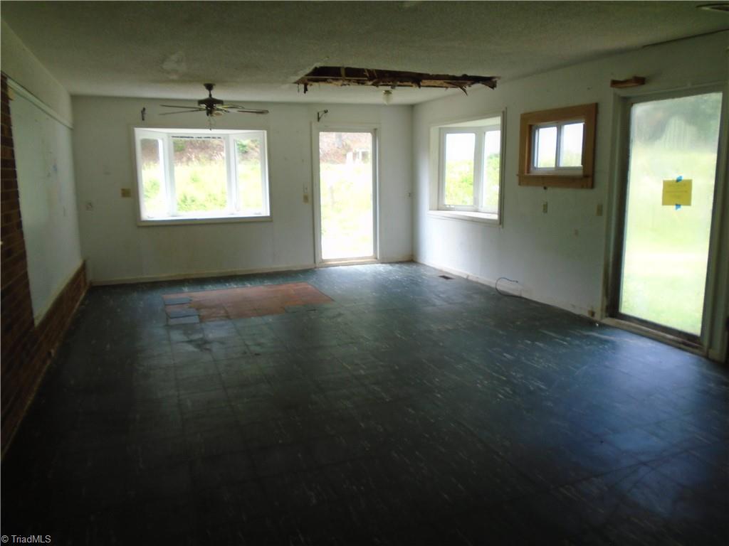 1668 Siloam Road, Mount Airy, North Carolina image 14