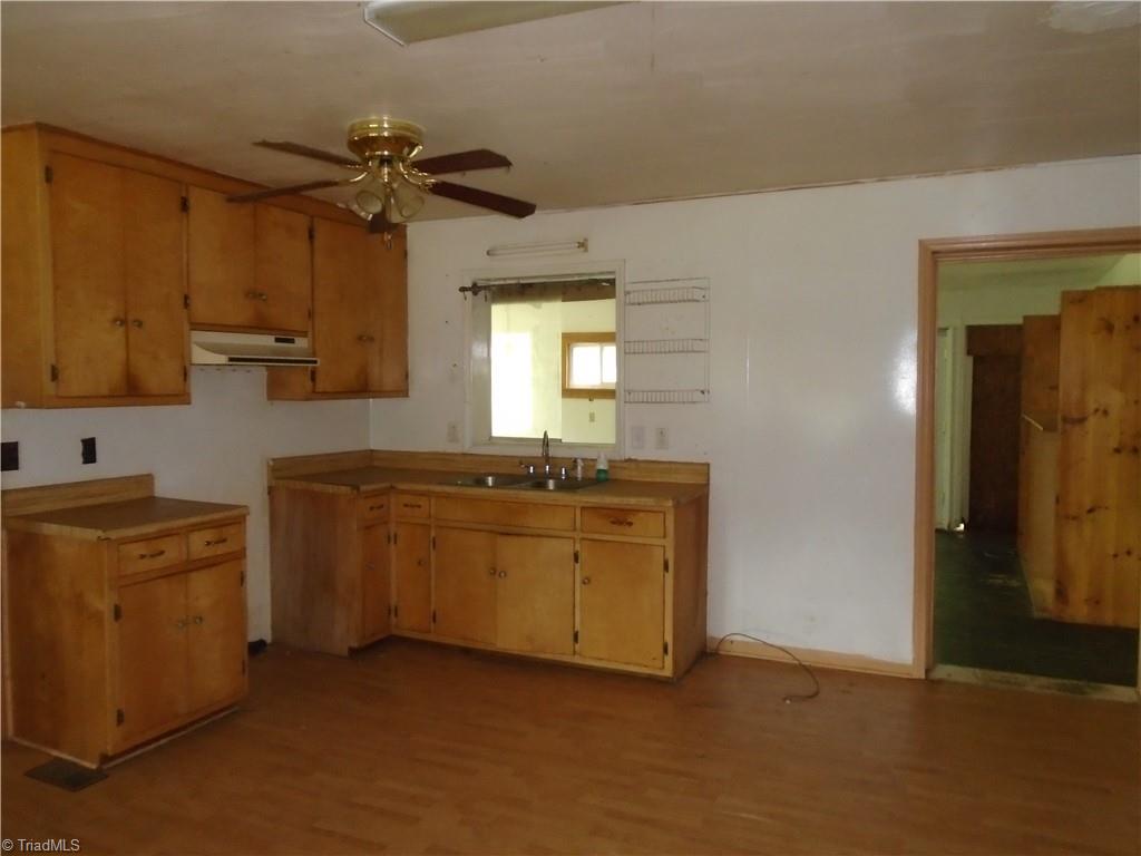1668 Siloam Road, Mount Airy, North Carolina image 11
