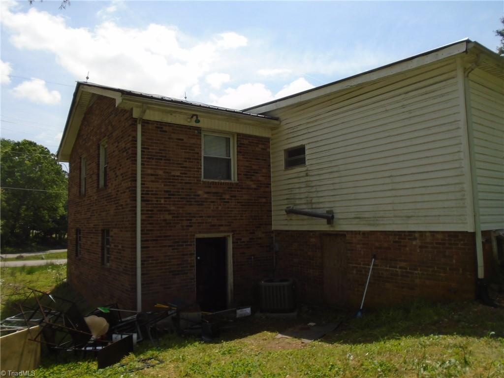 1668 Siloam Road, Mount Airy, North Carolina image 5