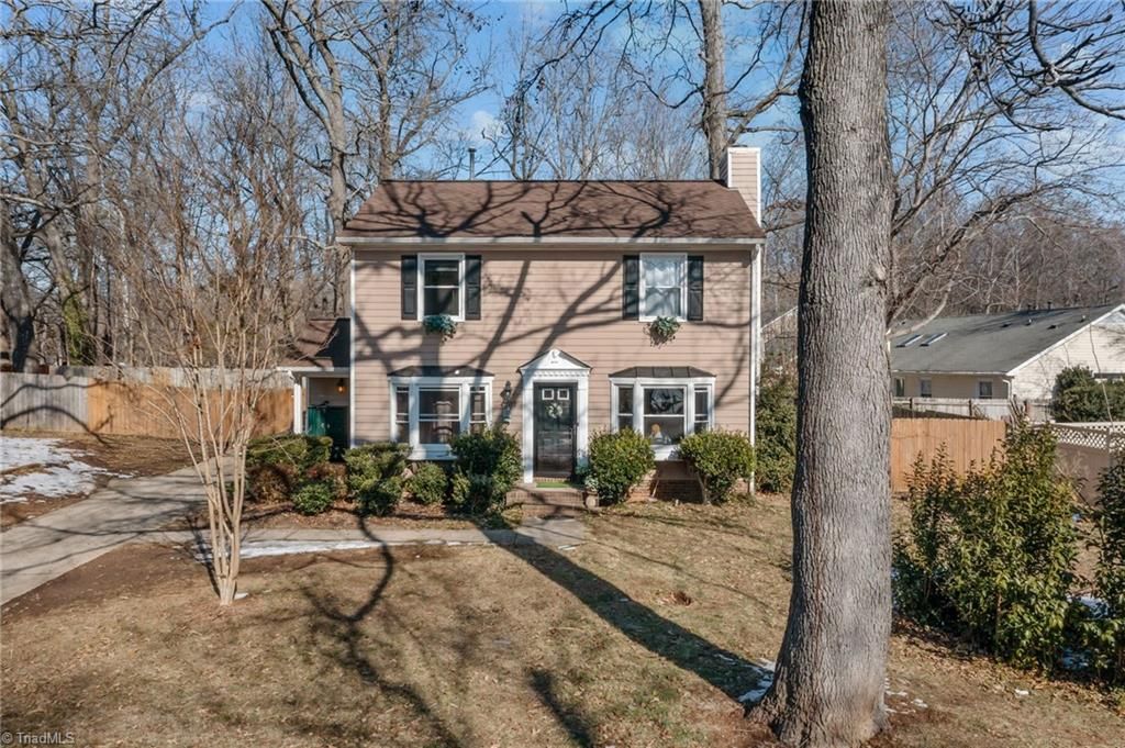 Photo of 4202 Broadacres Drive, Greensboro, NC 27407 (MLS # 1208872)