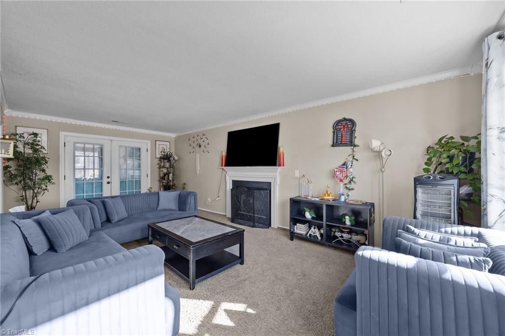 Photo of 4202 Broadacres Drive, Greensboro, NC 27407 (MLS # 1208872)