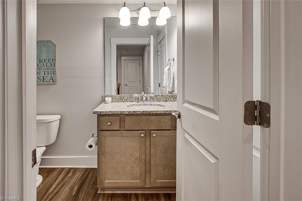 Jamestown, North Carolina 27282, United States, 3 Bedrooms Bedrooms, ,3 BathroomsBathrooms,Residential,Active,202581