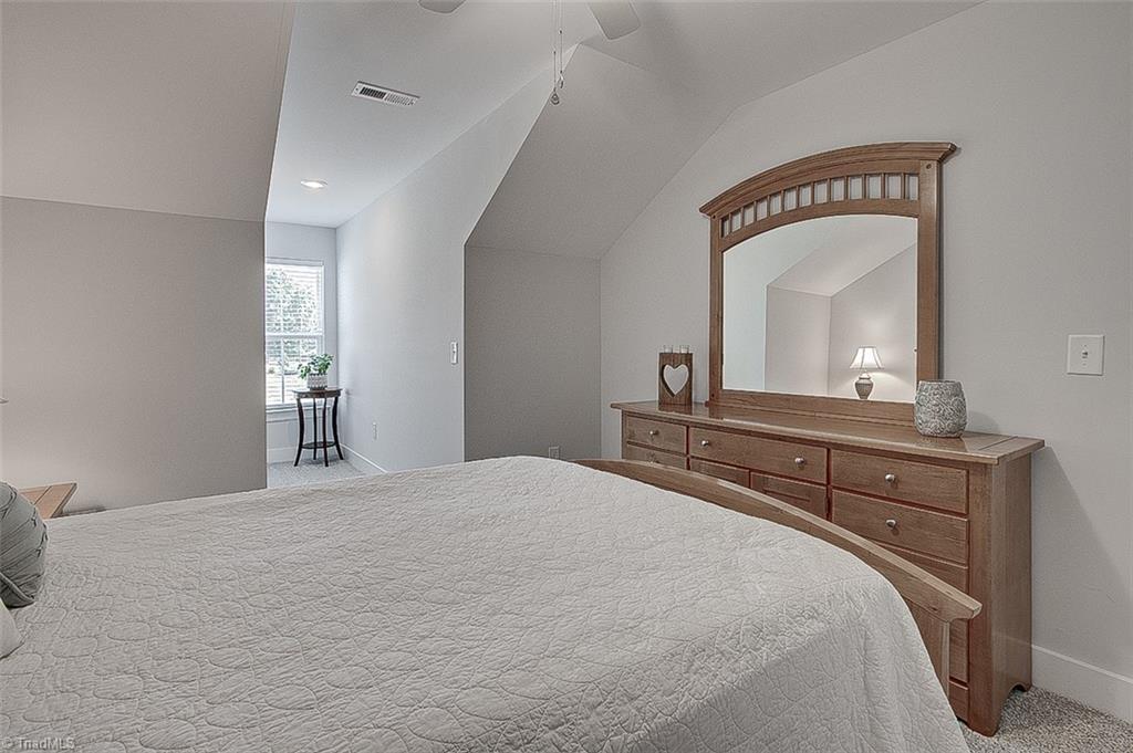 Jamestown, North Carolina 27282, United States, 3 Bedrooms Bedrooms, ,3 BathroomsBathrooms,Residential,Active,202581