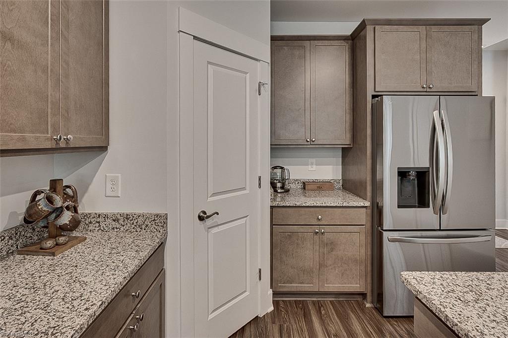 Jamestown, North Carolina 27282, United States, 3 Bedrooms Bedrooms, ,3 BathroomsBathrooms,Residential,Active,202581