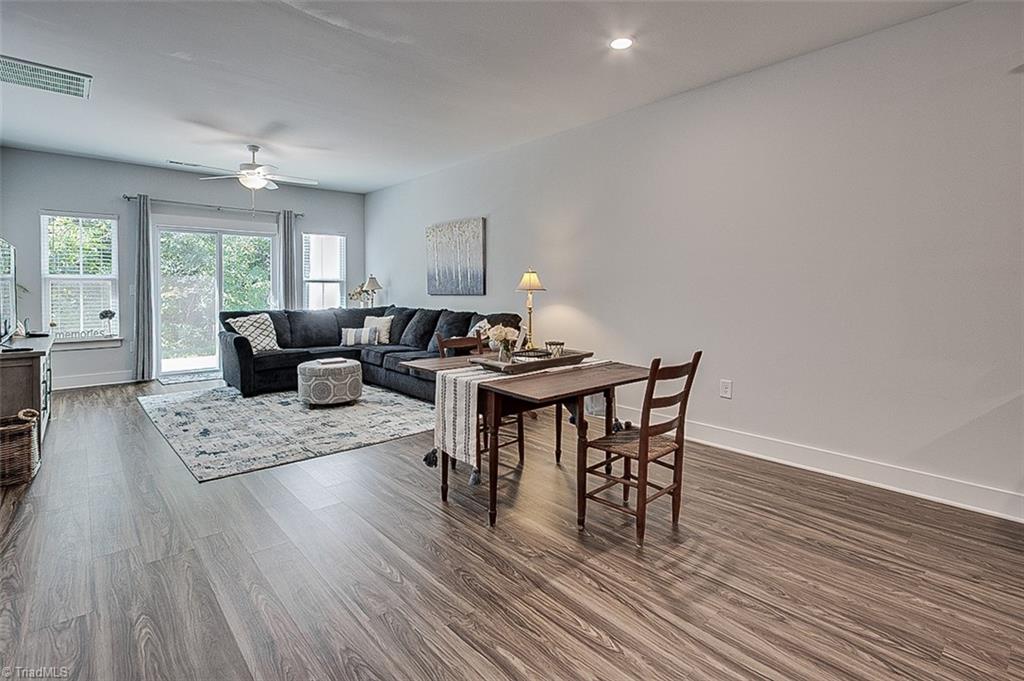 Jamestown, North Carolina 27282, United States, 3 Bedrooms Bedrooms, ,3 BathroomsBathrooms,Residential,Active,202581