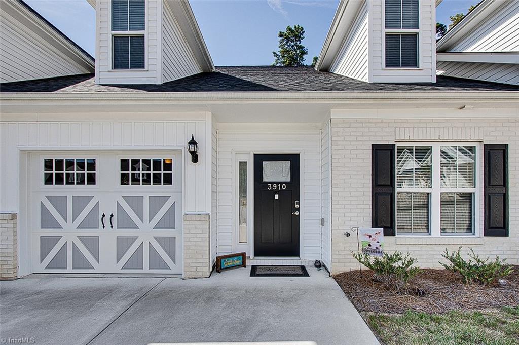 Jamestown, North Carolina 27282, United States, 3 Bedrooms Bedrooms, ,3 BathroomsBathrooms,Residential,Active,202581