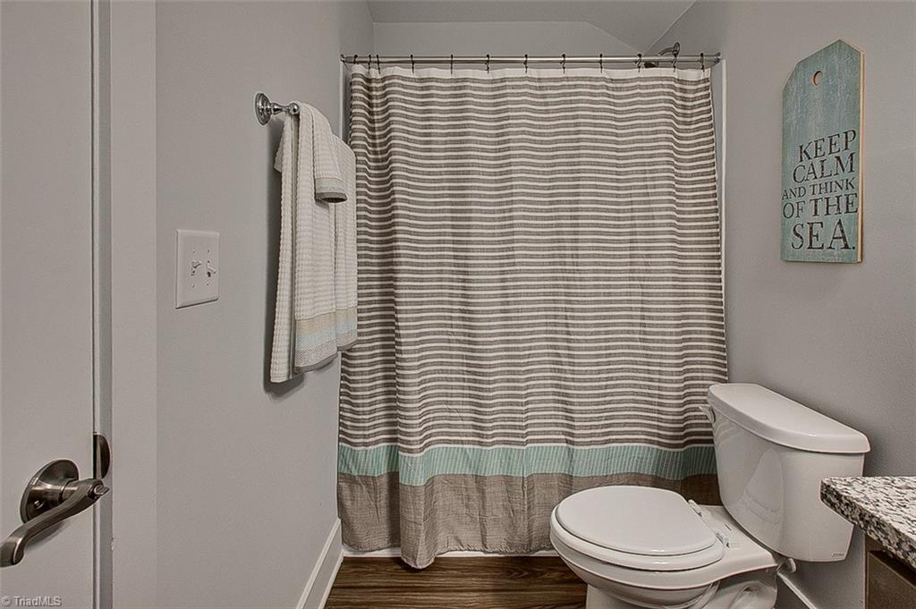 Jamestown, North Carolina 27282, United States, 3 Bedrooms Bedrooms, ,3 BathroomsBathrooms,Residential,Active,202581