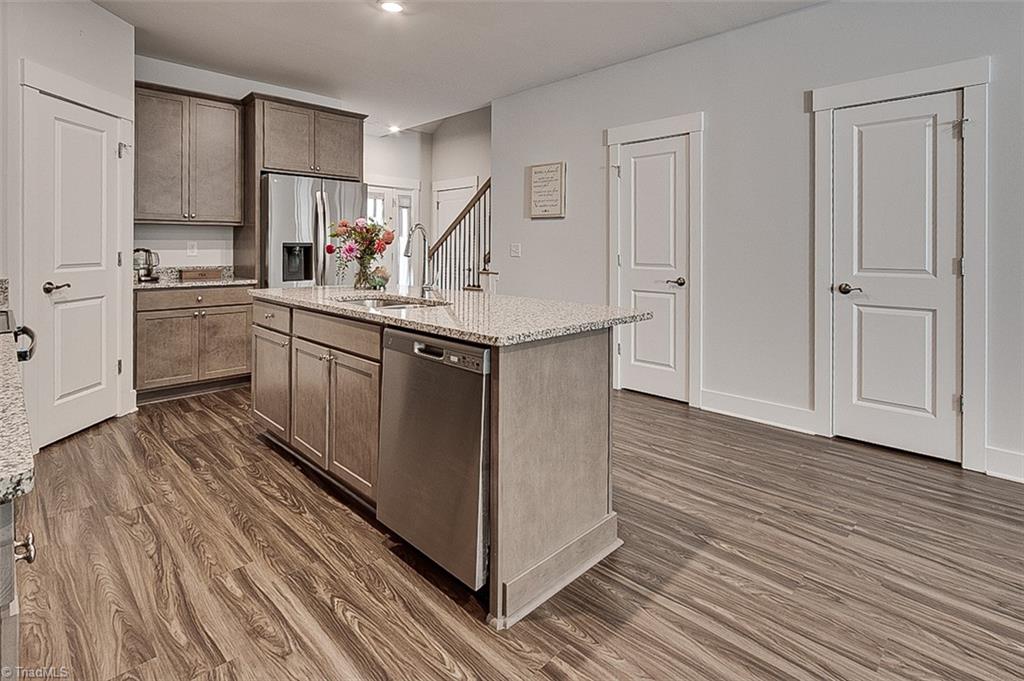 Jamestown, North Carolina 27282, United States, 3 Bedrooms Bedrooms, ,3 BathroomsBathrooms,Residential,Active,202581