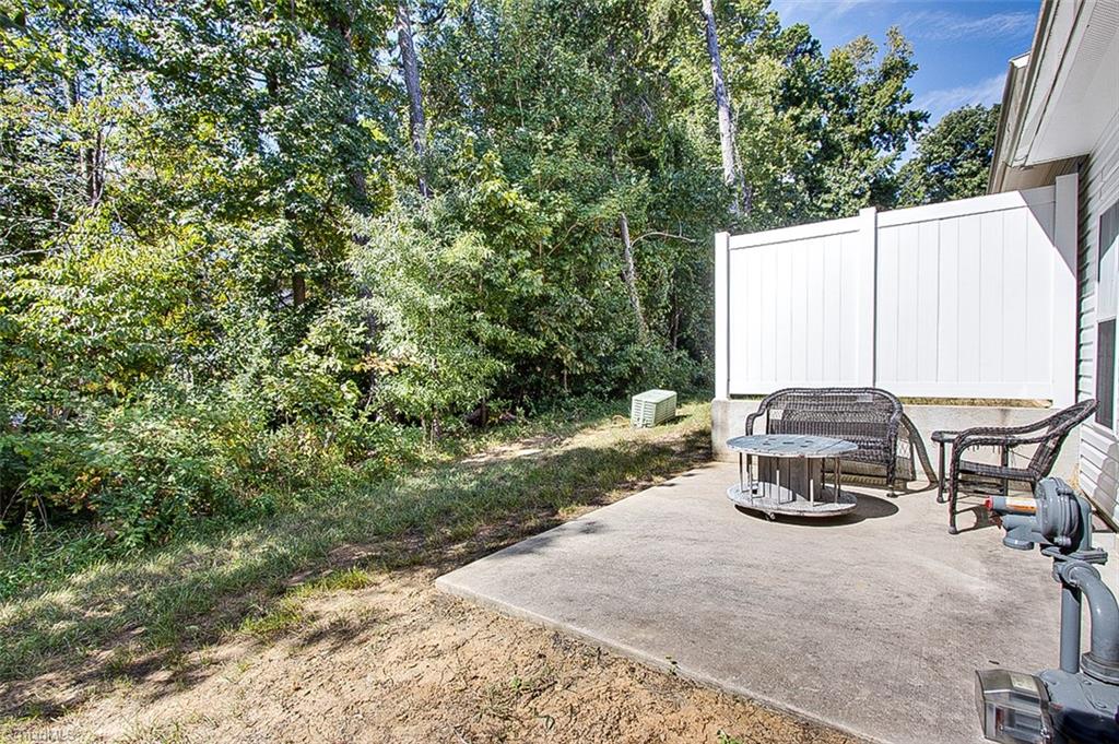 Jamestown, North Carolina 27282, United States, 3 Bedrooms Bedrooms, ,3 BathroomsBathrooms,Residential,Active,202581