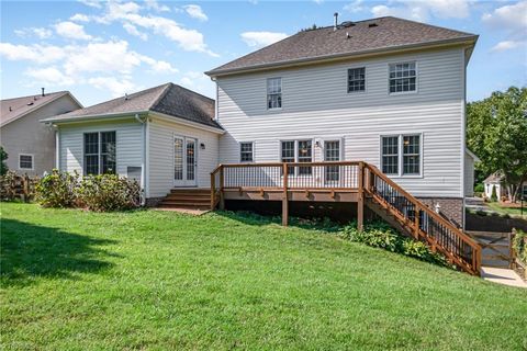 A home in Clemmons