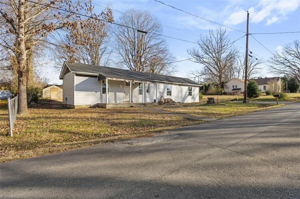 255 Summit Street, Rural Hall, North Carolina image 2
