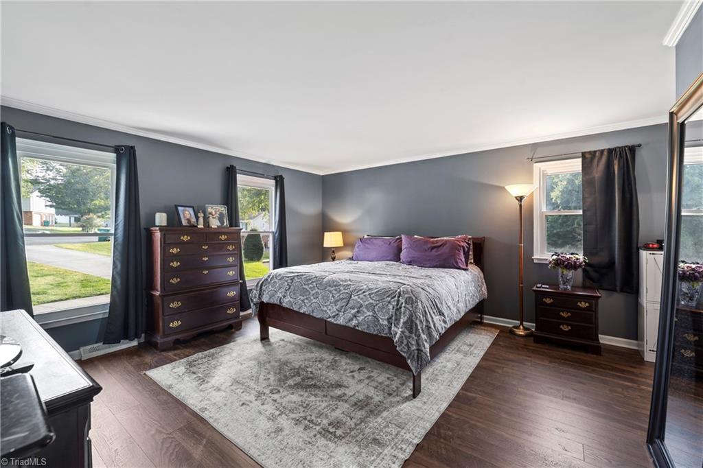 Clemmons, North Carolina 27012, United States, 3 Bedrooms Bedrooms, ,3 BathroomsBathrooms,Residential,Pending,212081