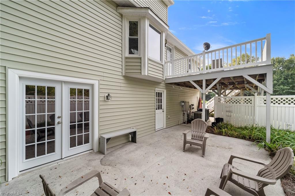 Clemmons, North Carolina 27012, United States, 3 Bedrooms Bedrooms, ,3 BathroomsBathrooms,Residential,Pending,212081