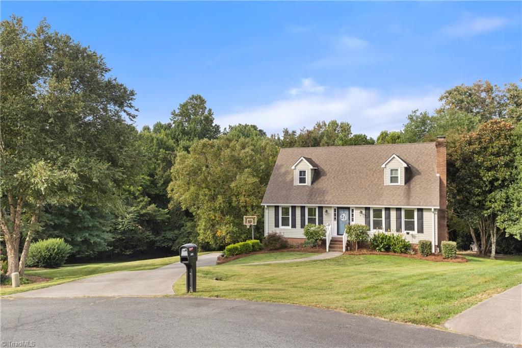 Clemmons, North Carolina 27012, United States, 3 Bedrooms Bedrooms, ,3 BathroomsBathrooms,Residential,Pending,212081