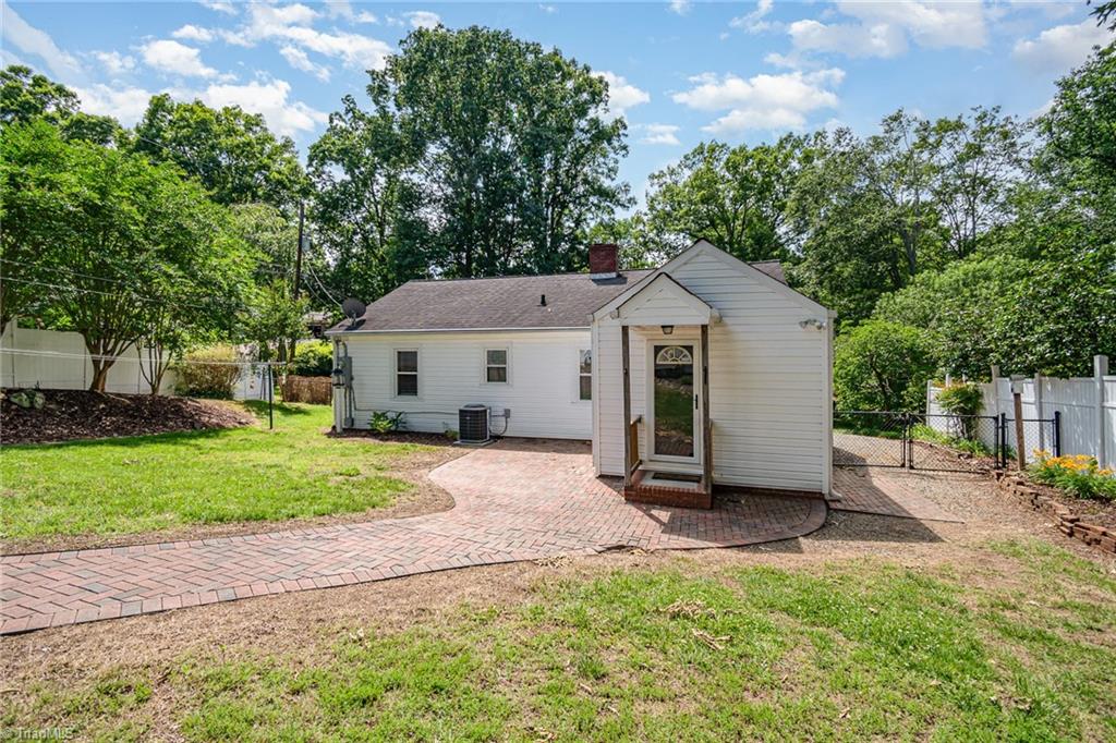 208 Rockspring Drive, Thomasville, North Carolina image 26