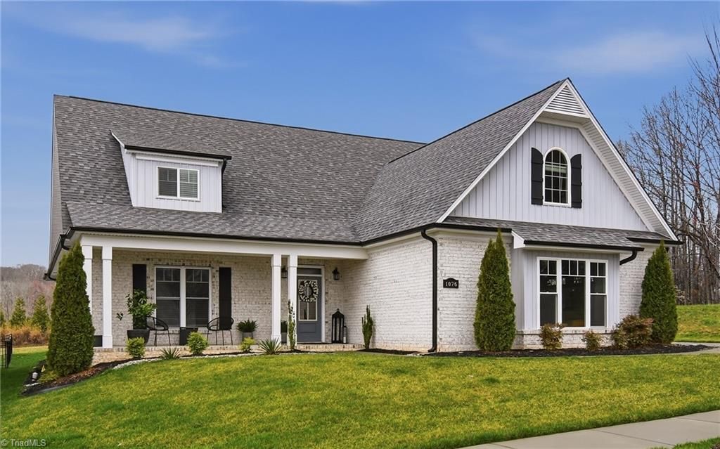 Photo of 1076 Wood Duck Lane, Winston-Salem, NC 27106 (MLS # 1211822)