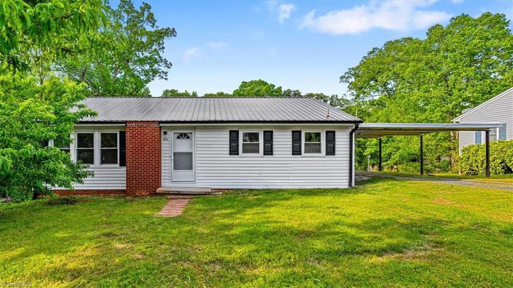 311 Sharon Avenue, Asheboro, North Carolina image 1